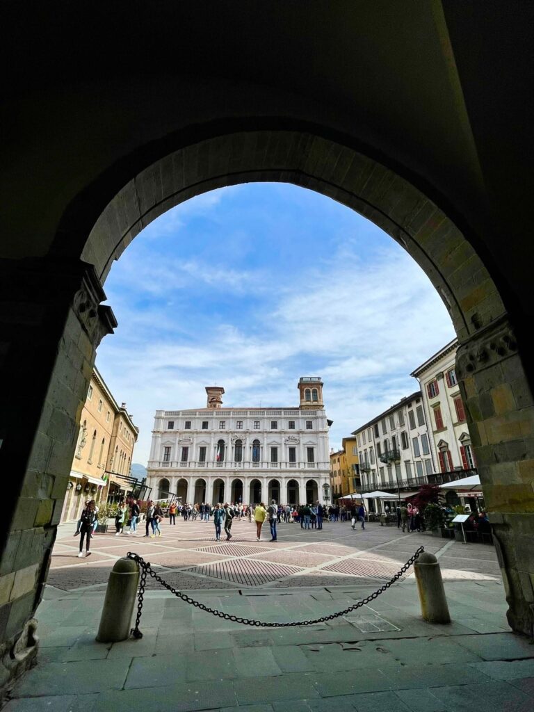 2° data Bergamo, dalla città alta alla città bassa