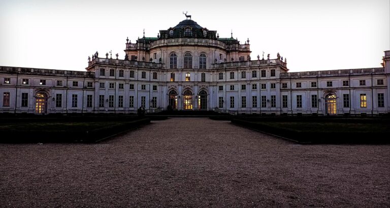 Torino, Stupinigi, Venaria Reale e Superga