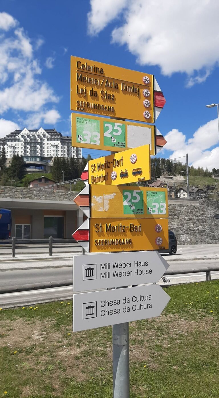 Trenino del Bernina: tra nevi eterne e colori di primavera