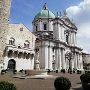 Brescia, con il Museo di Santa Giulia e il Parco Archeologico Romano