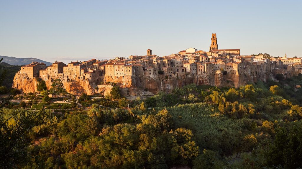 Le città del tufo: Castagneto Carducci, Surveto e Bolgheri