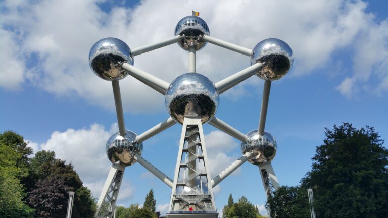 Strasburgo, Bruxelles, Bruges e Gand, Anversa e Nancy